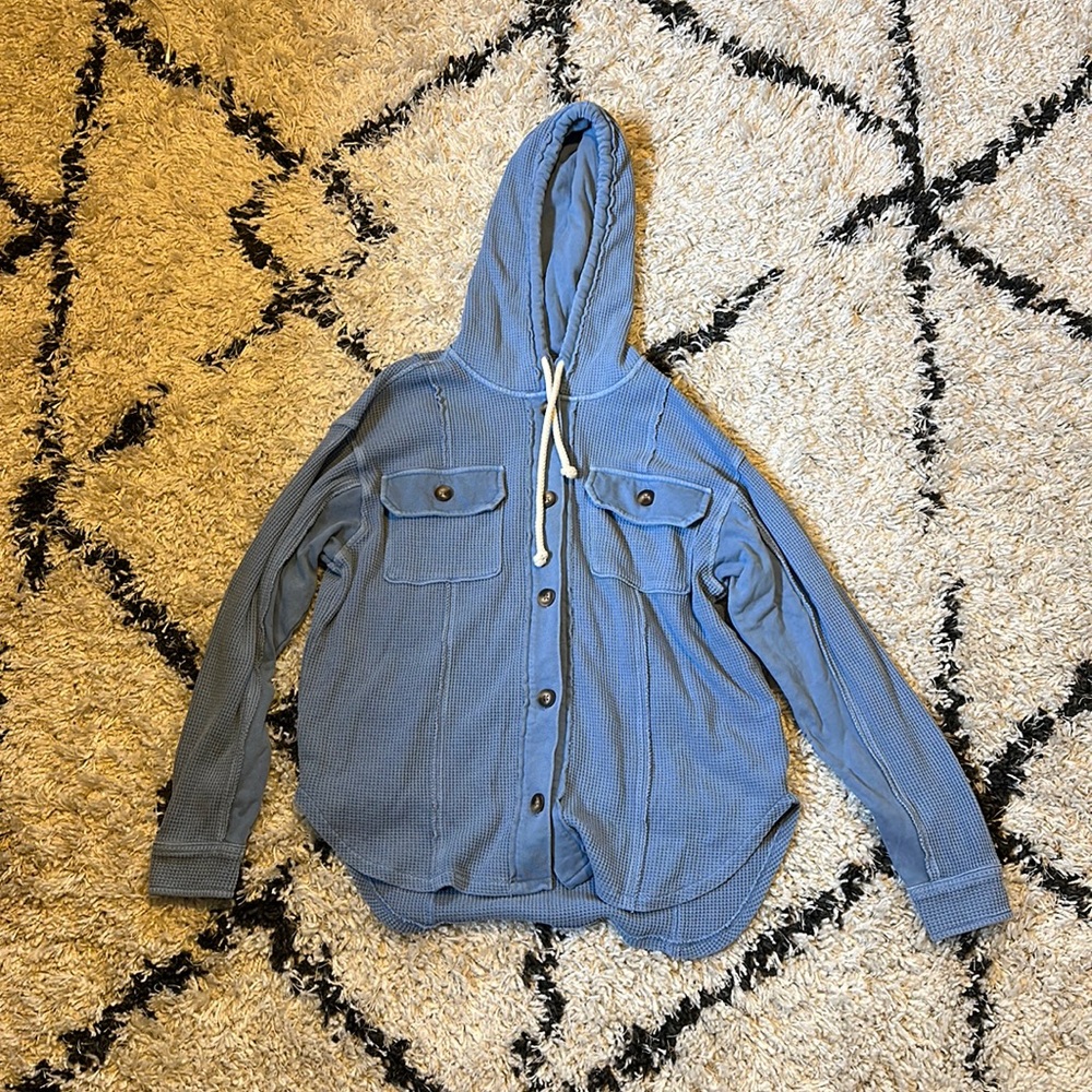 American Eagle blue baggy sweater/cardigan